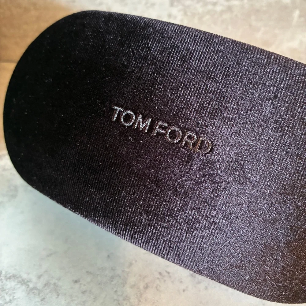 Tom Ford olive transparent